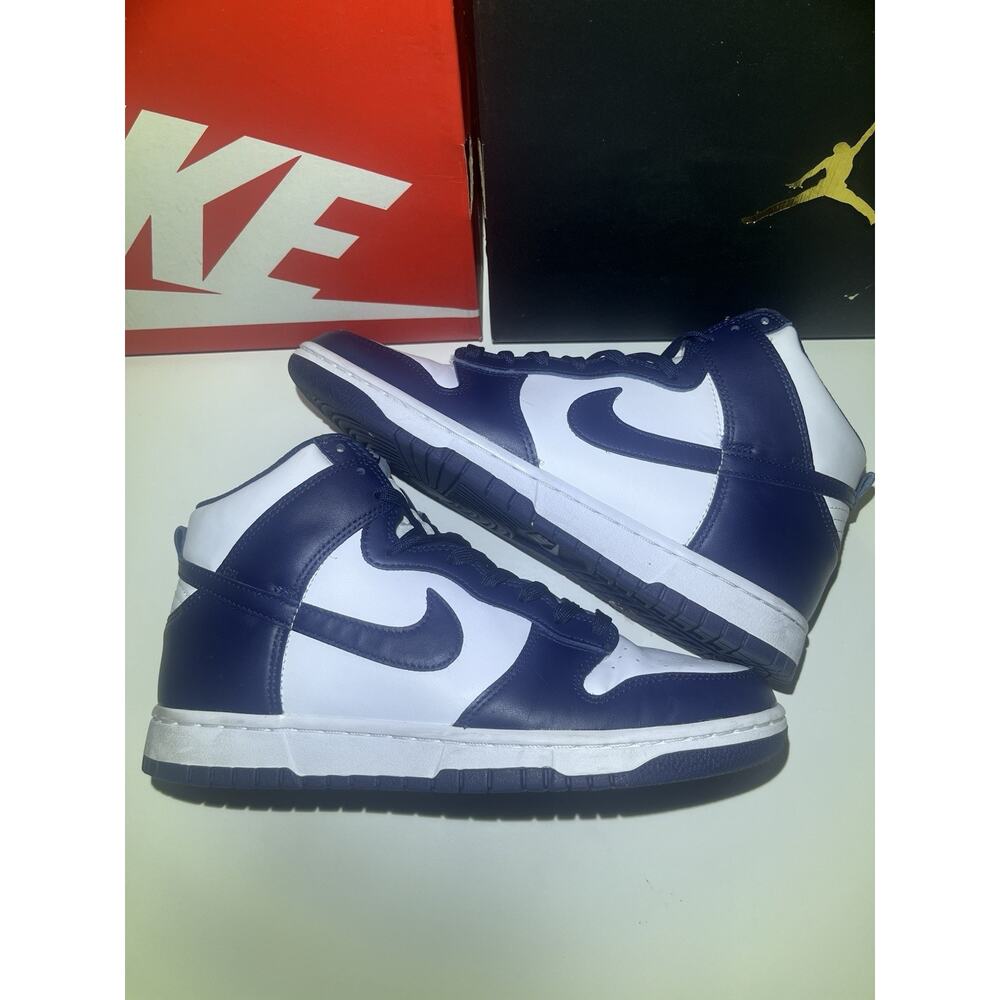 Nike Dunk High Championship Navy Size 9